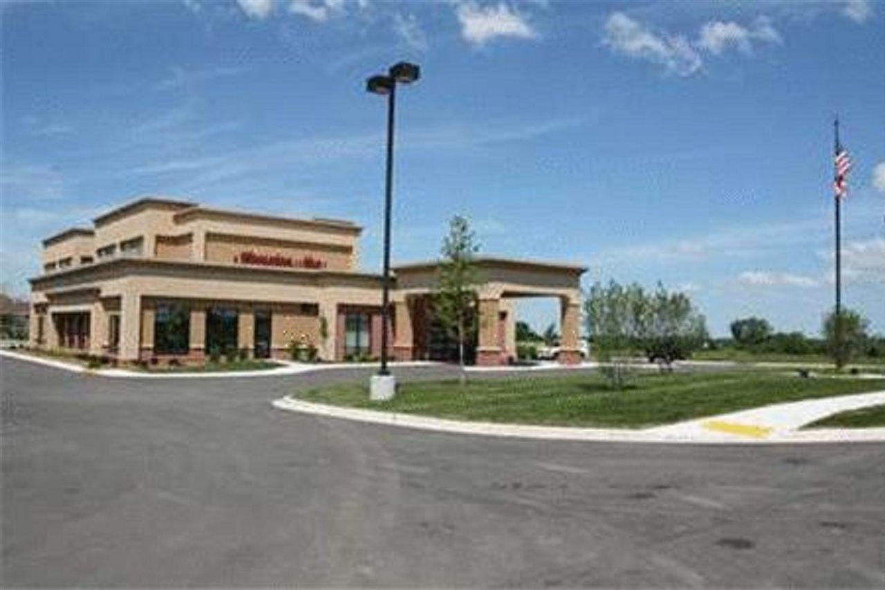 Hampton Inn Elkhorn Lake Geneva Area Exterior photo