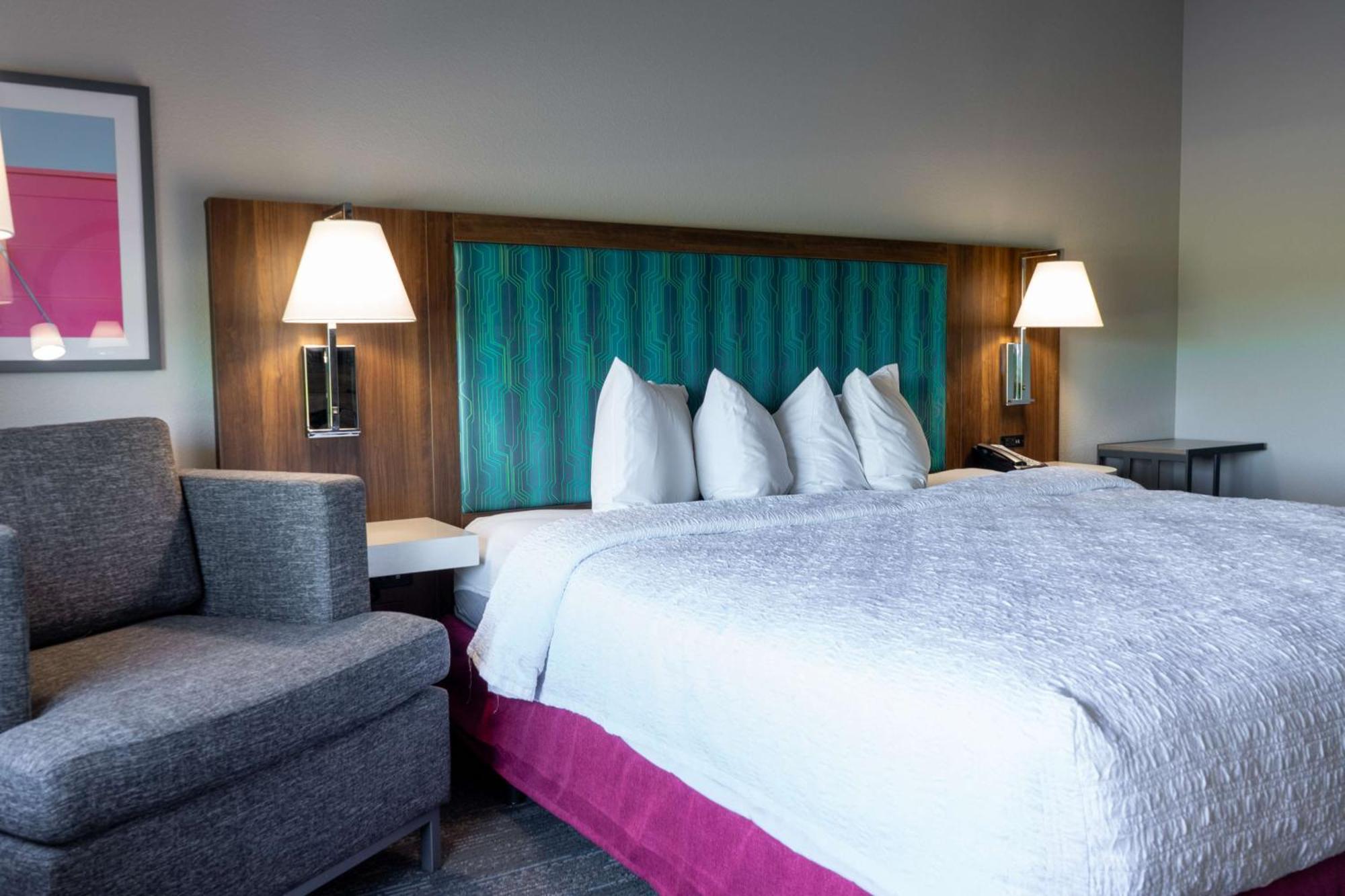 Hampton Inn Elkhorn Lake Geneva Area Exterior photo